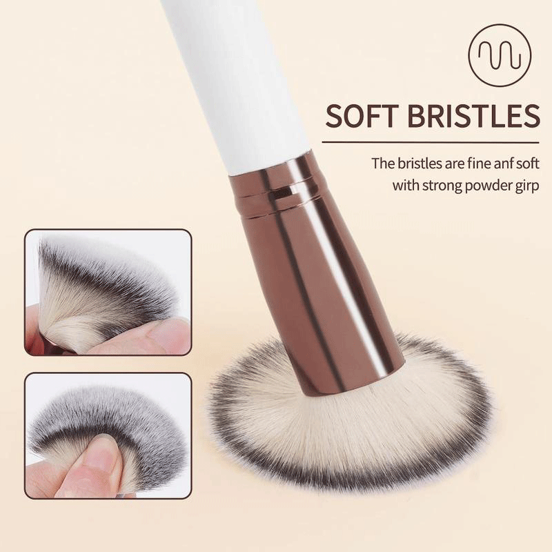 2Bmagic base makeup brush for controlled application