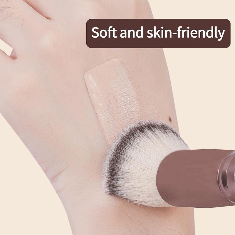 2Bmagic foundation brush handle and bristle detail